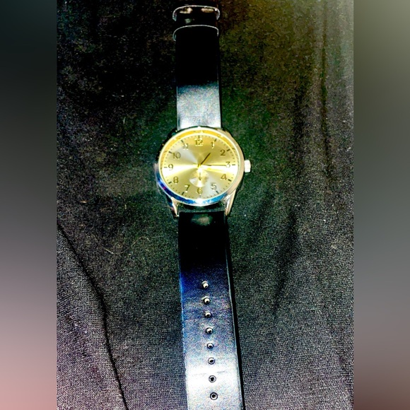 casual stainless steel gold accented quartz movement watch - Picture 1 of 5